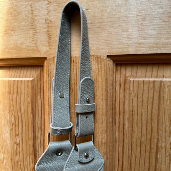 Bandolier Pouch and Billie Strap - Picture 9 of 11